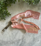 Limited Edition Santas Crushed Velvet Magic Keys - Blush + Rose Gold