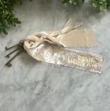 Limited Edition Santas Crushed Velvet Magic Keys - Ivory + Gold
