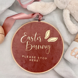 15cm Easter Bunny - Please stop Here Hoop