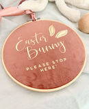 15cm Easter Bunny - Please stop Here Hoop